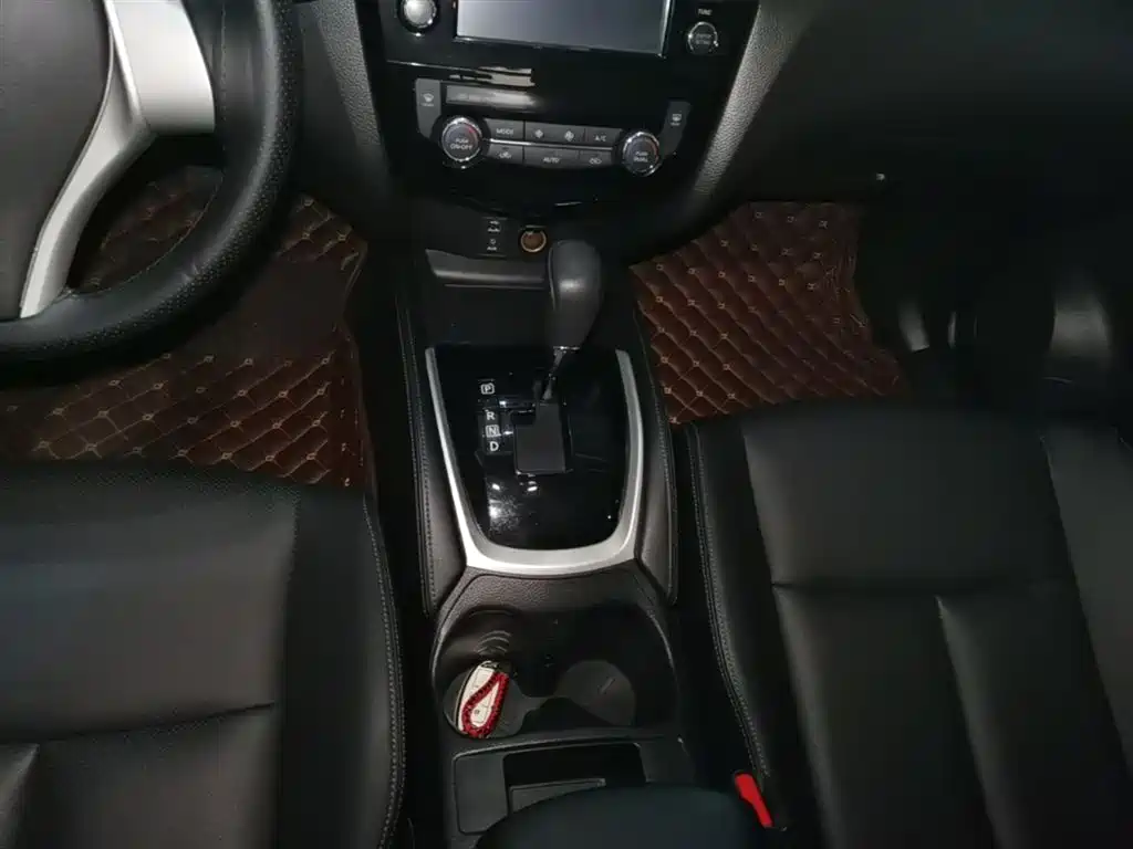 Nissan X-Trail 2016 — фото 14
