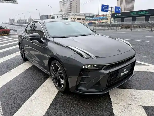 Lynk & Co 03 2023