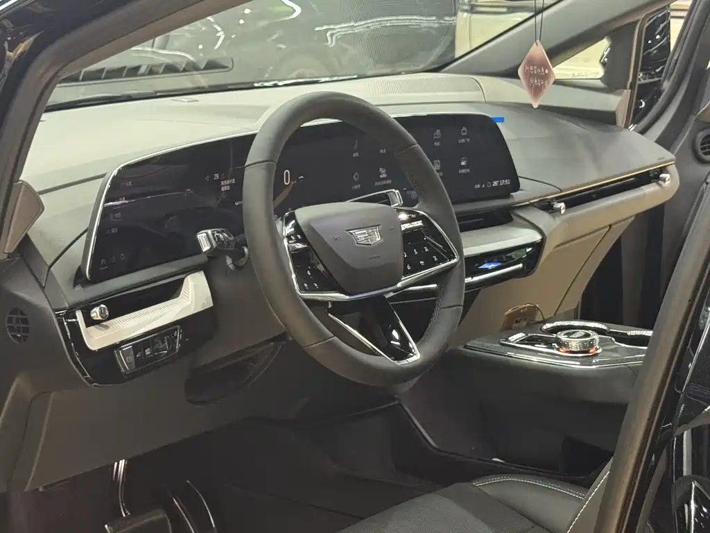Cadillac IQ 2026