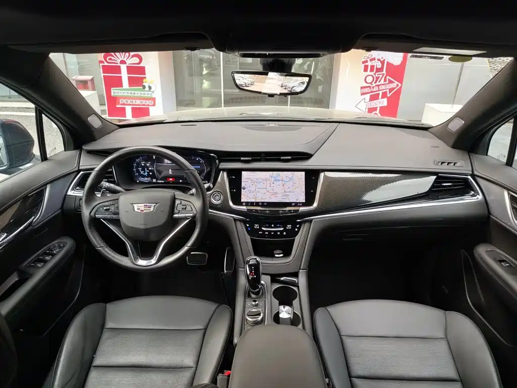 Cadillac XT6 2025 — фото 17