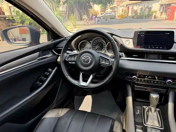 Mazda Atenza 2020