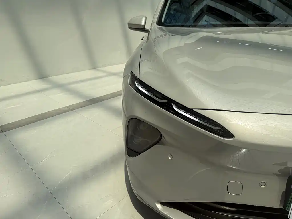 NIO ET7 2024