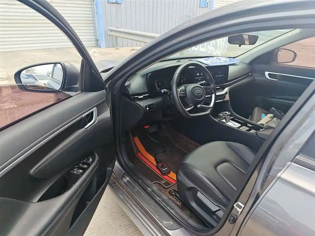 Hyundai Mistra 2022 — фото 16