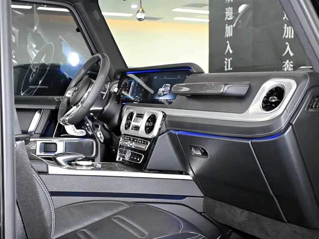 Mercedes-Benz G-Class 2019 — фото 22