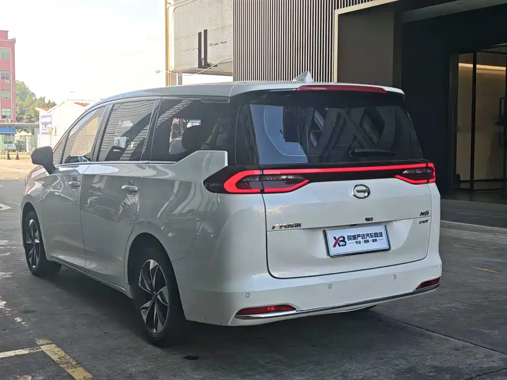 GAC Motor Trumpchi M6 2021 — фото 5