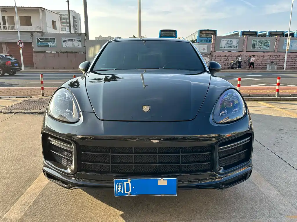Porsche Cayenne 2011