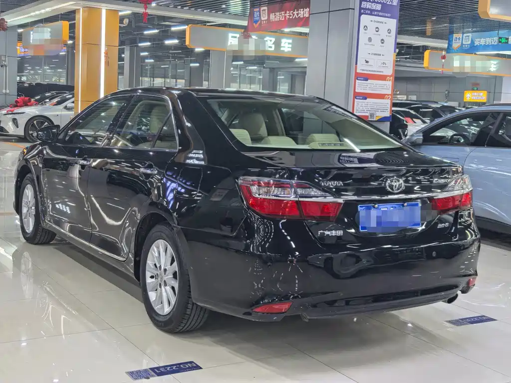 Toyota Camry 2016