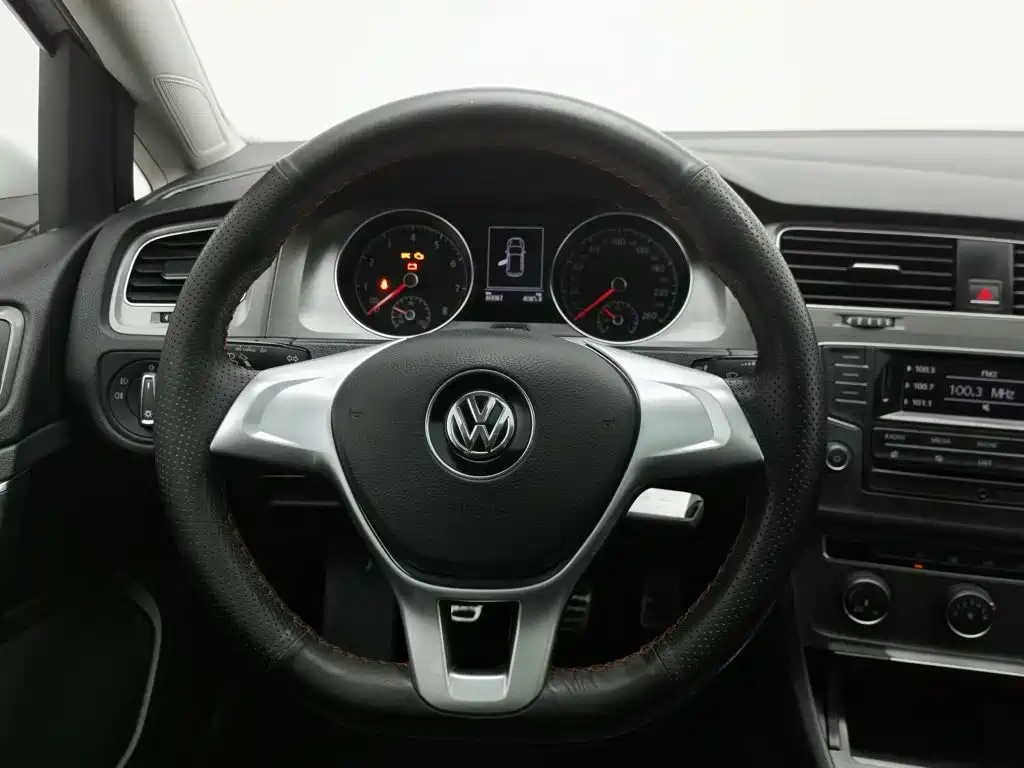 Volkswagen Golf 2015 — фото 11