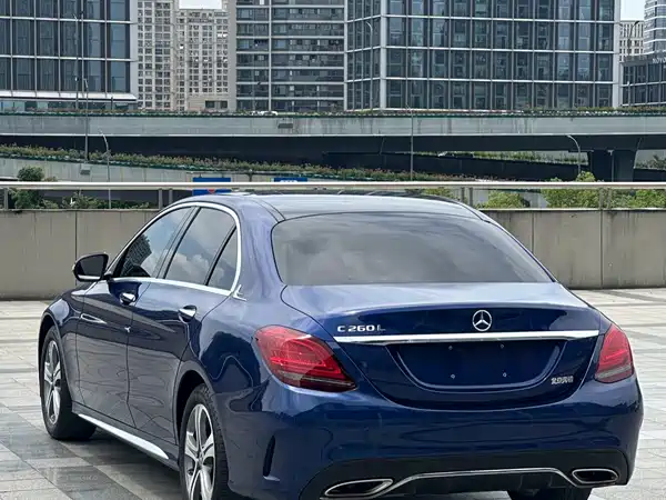 Mercedes-Benz C-Class 2020