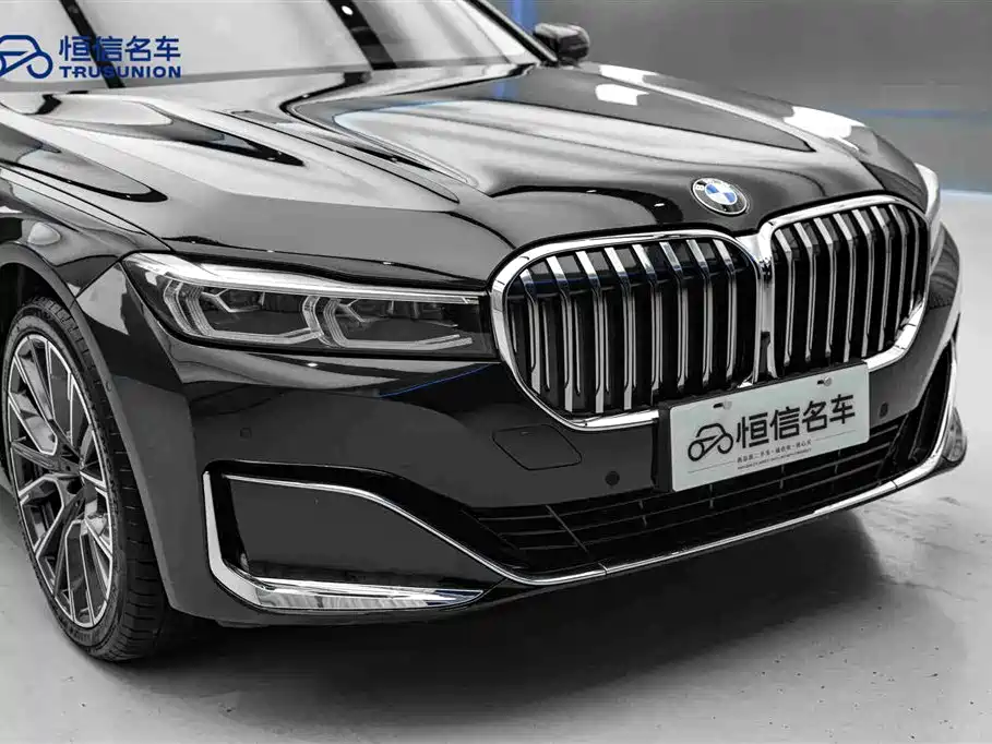 BMW 7 Series 2019 — фото 9
