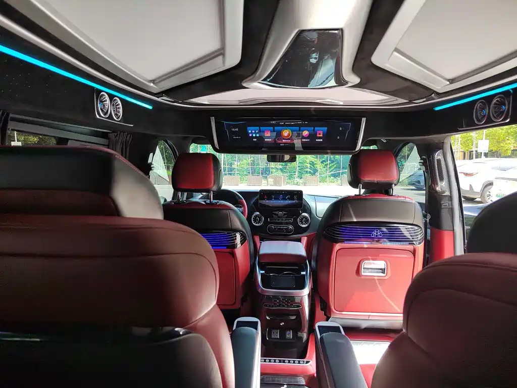 Mercedes-Benz Vito 2023 — фото 15