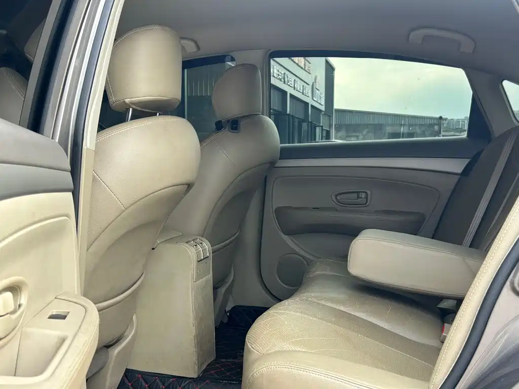 Nissan Sylphy 2016 — фото 6
