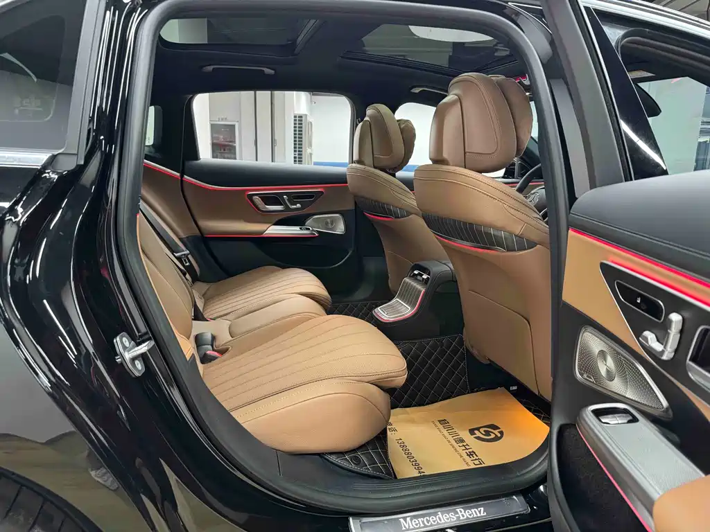 Mercedes-Benz E-Class 2025 — фото 26