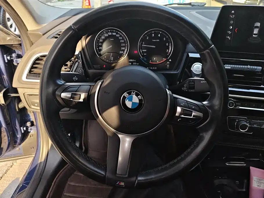 BMW 1 Series 2021 — фото 15