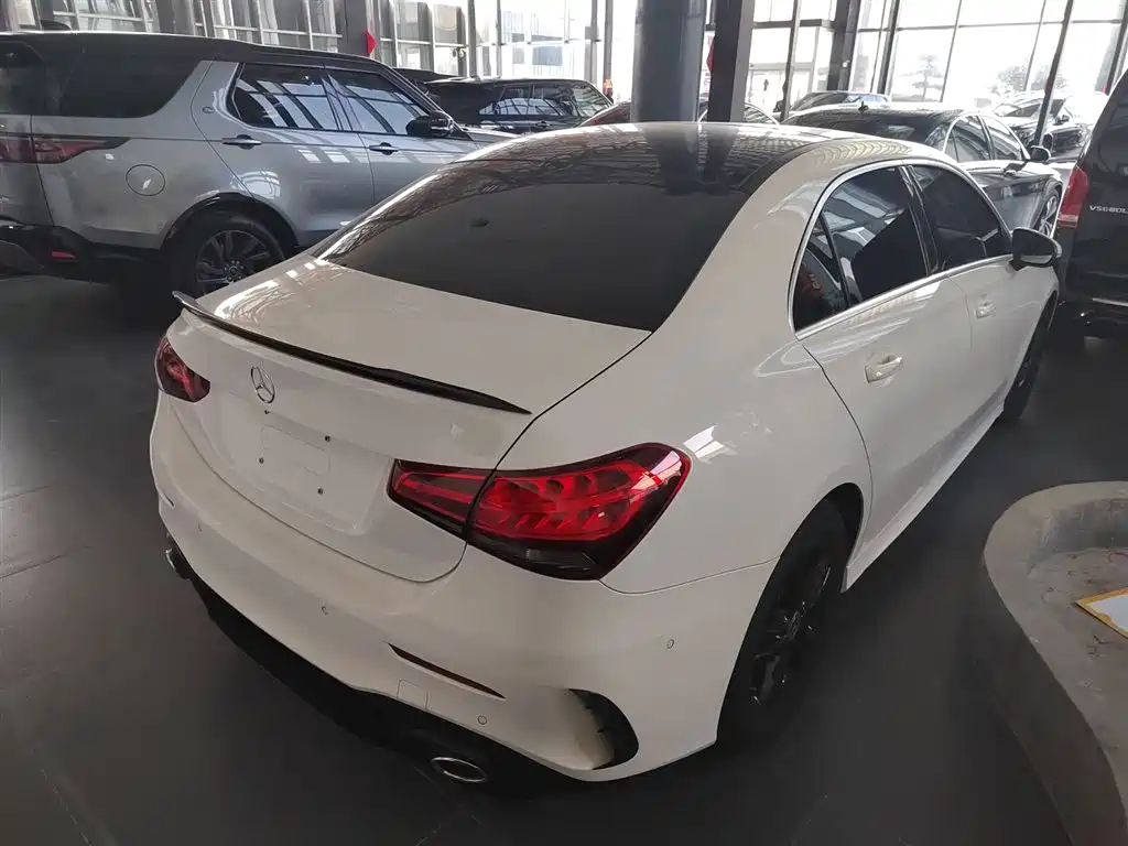 Mercedes-Benz A-Class 2023 — фото 5