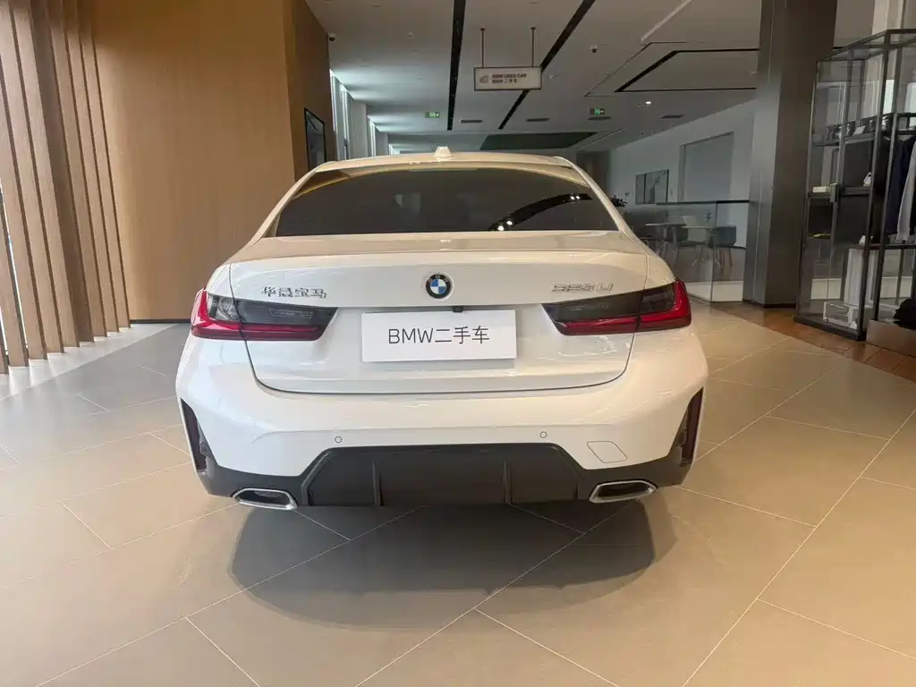 BMW 3 Series 2024