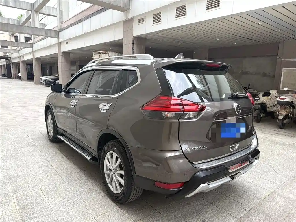 Nissan X-Trail 2017 — фото 6