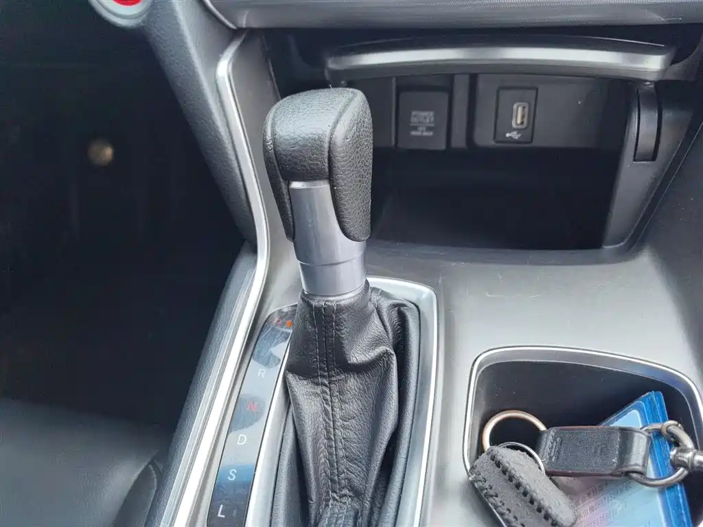 Honda Accord 2020 — фото 14