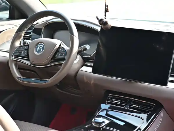 BYD Han 2024