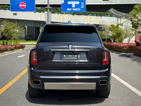 Rolls-Royce Cullinan 2019