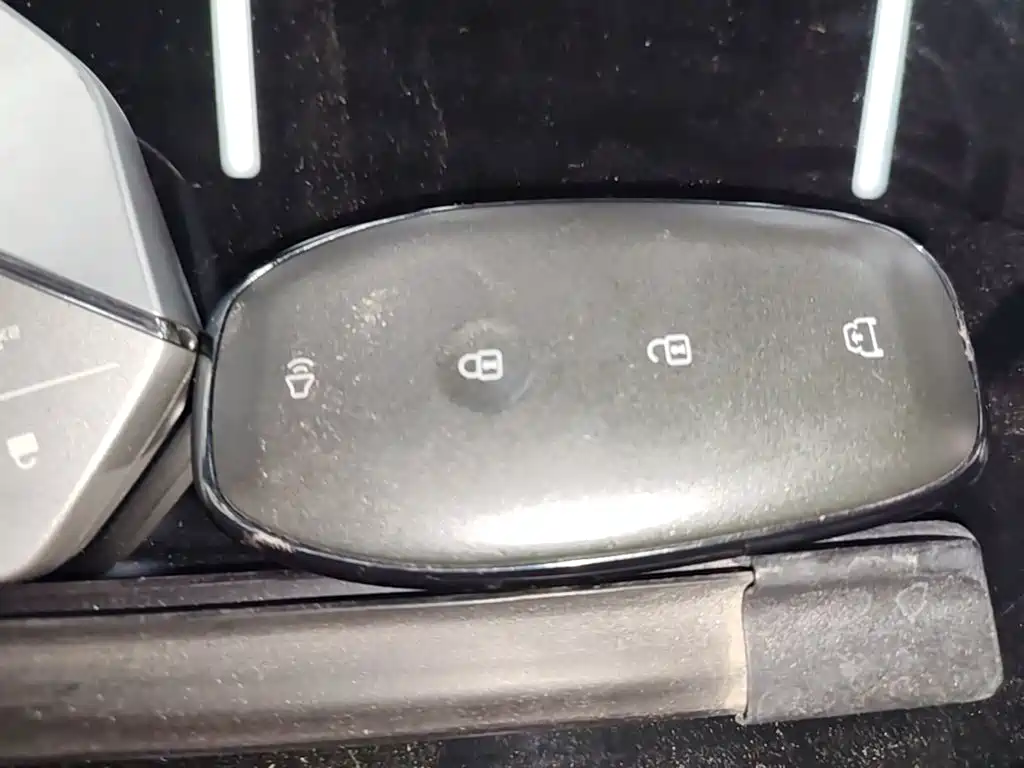 Buick Zhijing L7 2025 — фото 9