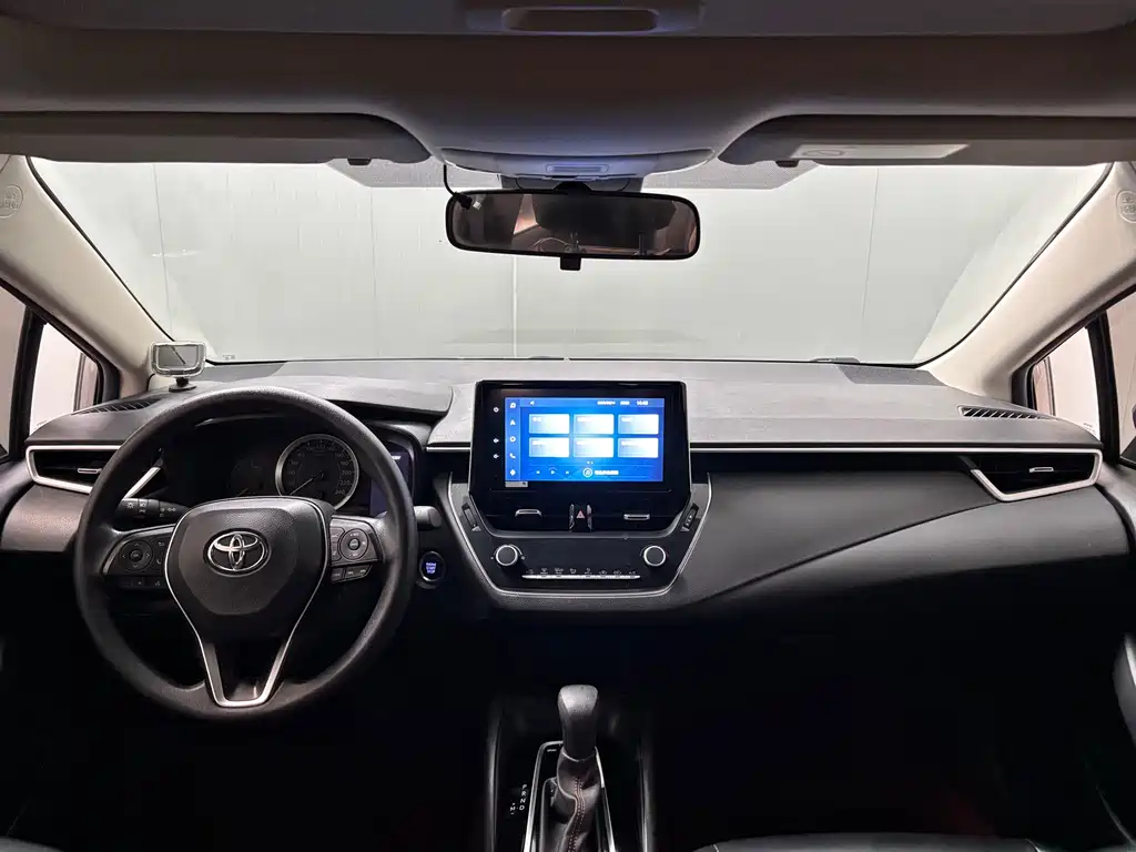 Toyota Corolla 2022 — фото 14