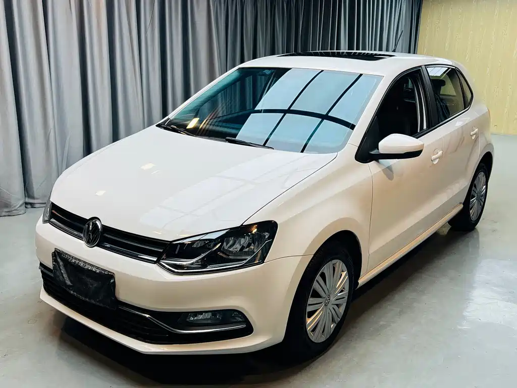 Volkswagen Polo 2017 — фото 1