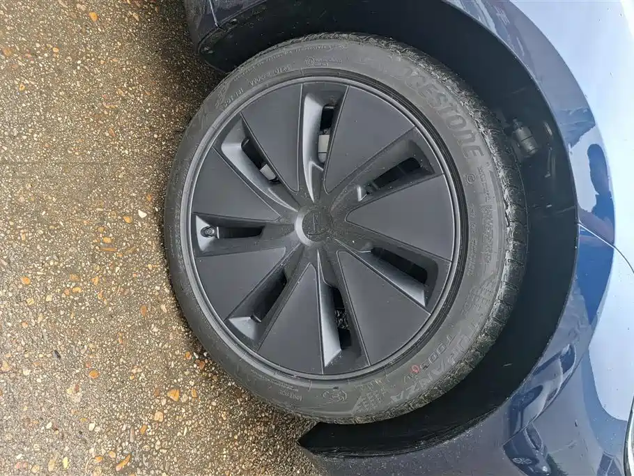 Tesla Model 3 2026