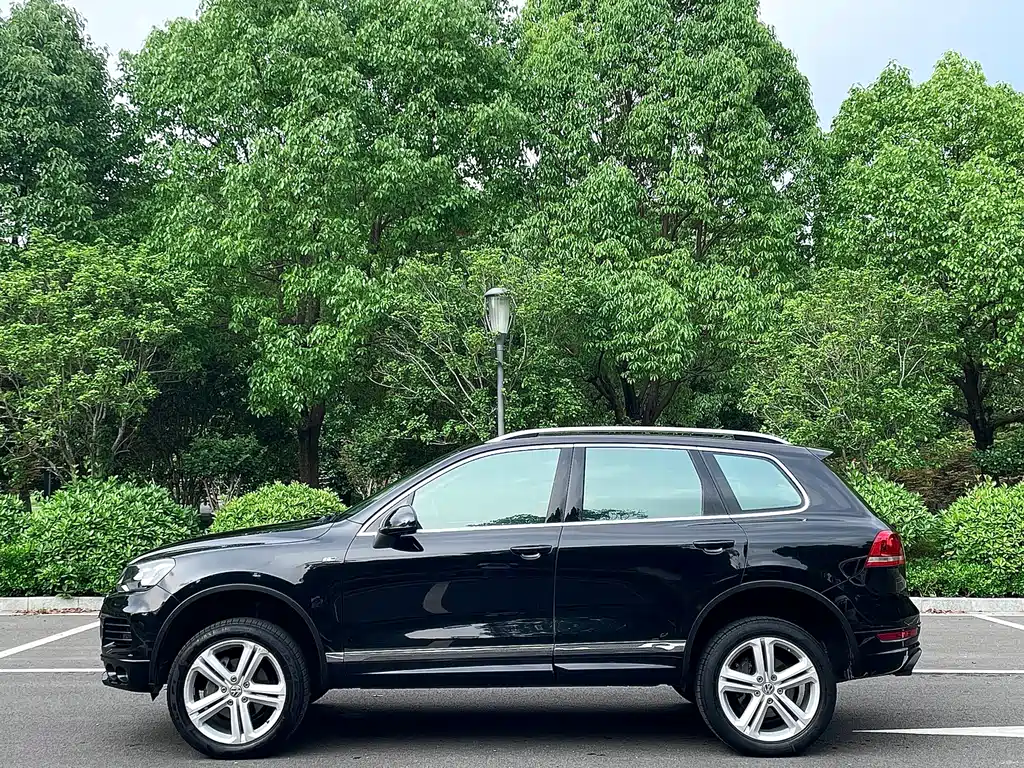 Volkswagen Touareg 2015