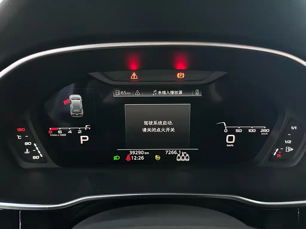 Audi Q3 2022 — фото 16