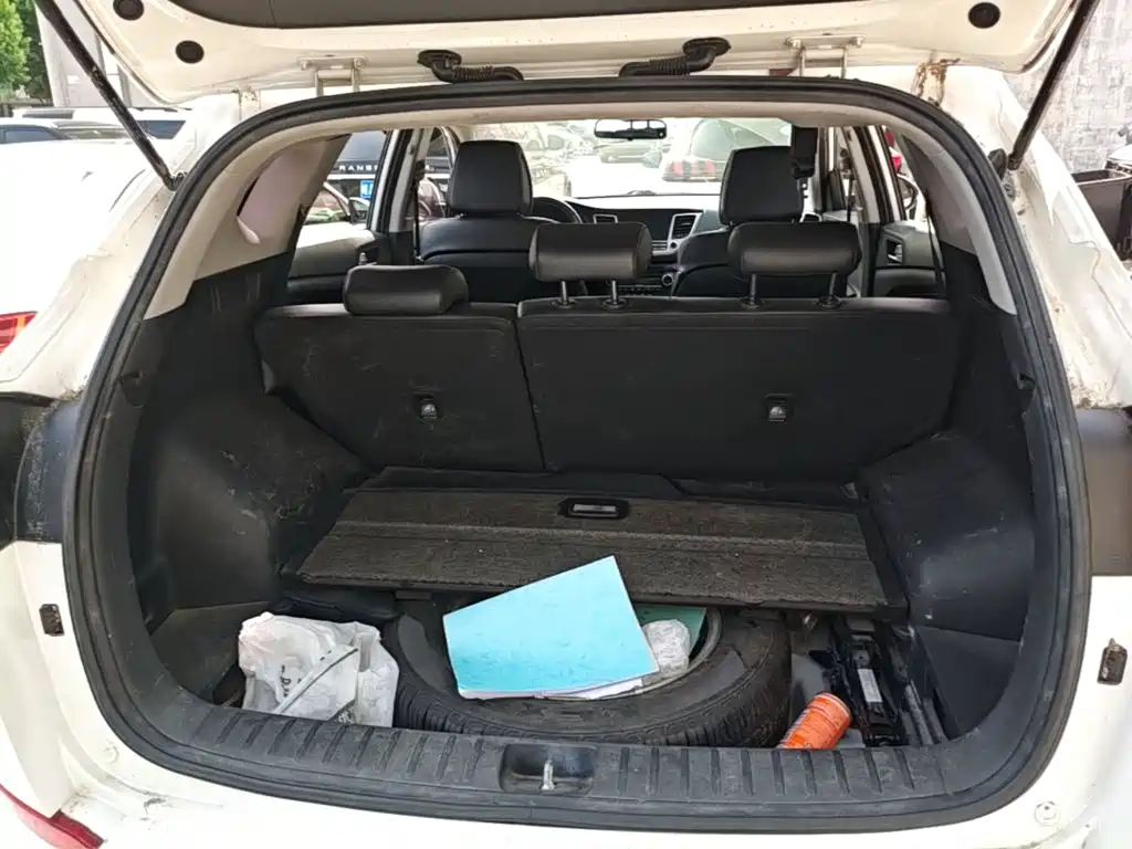Hyundai Tucson 2016 — фото 19