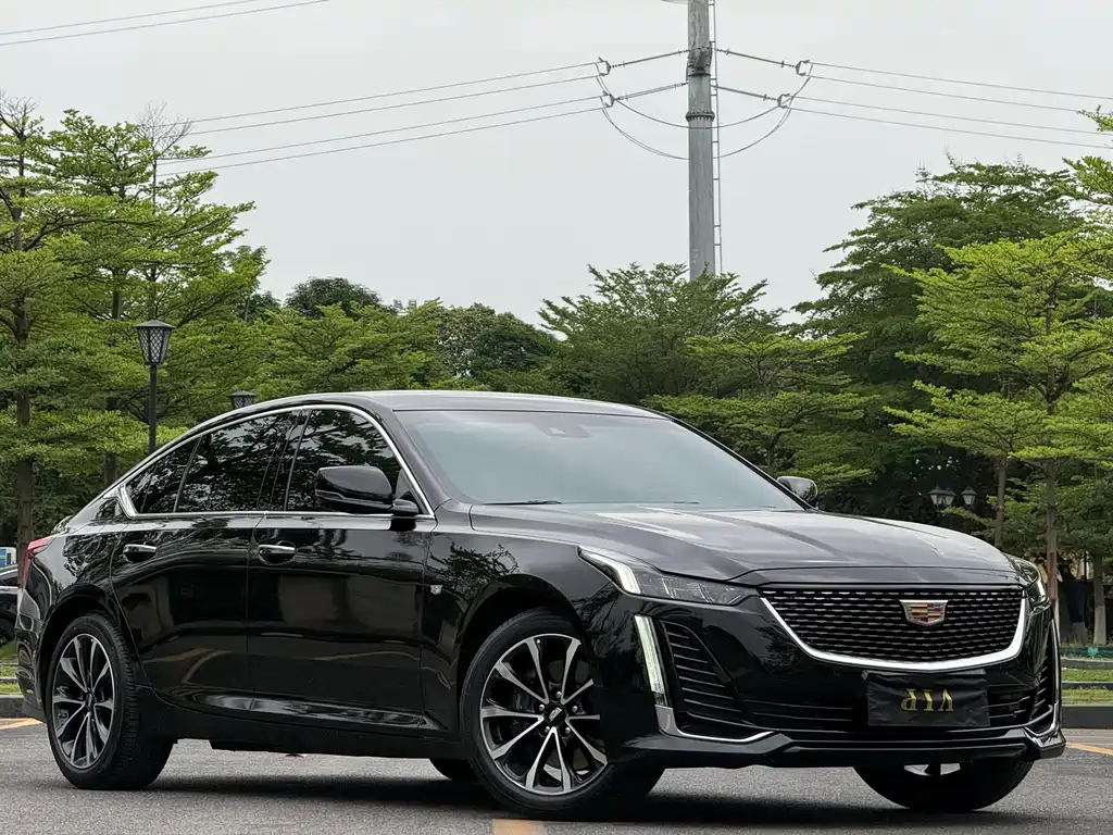 Cadillac CT5 2022 — фото 1