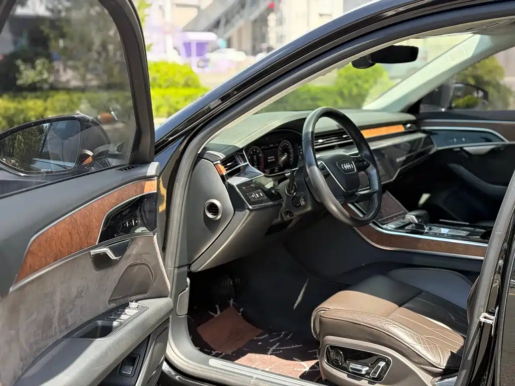 Audi A8 2019