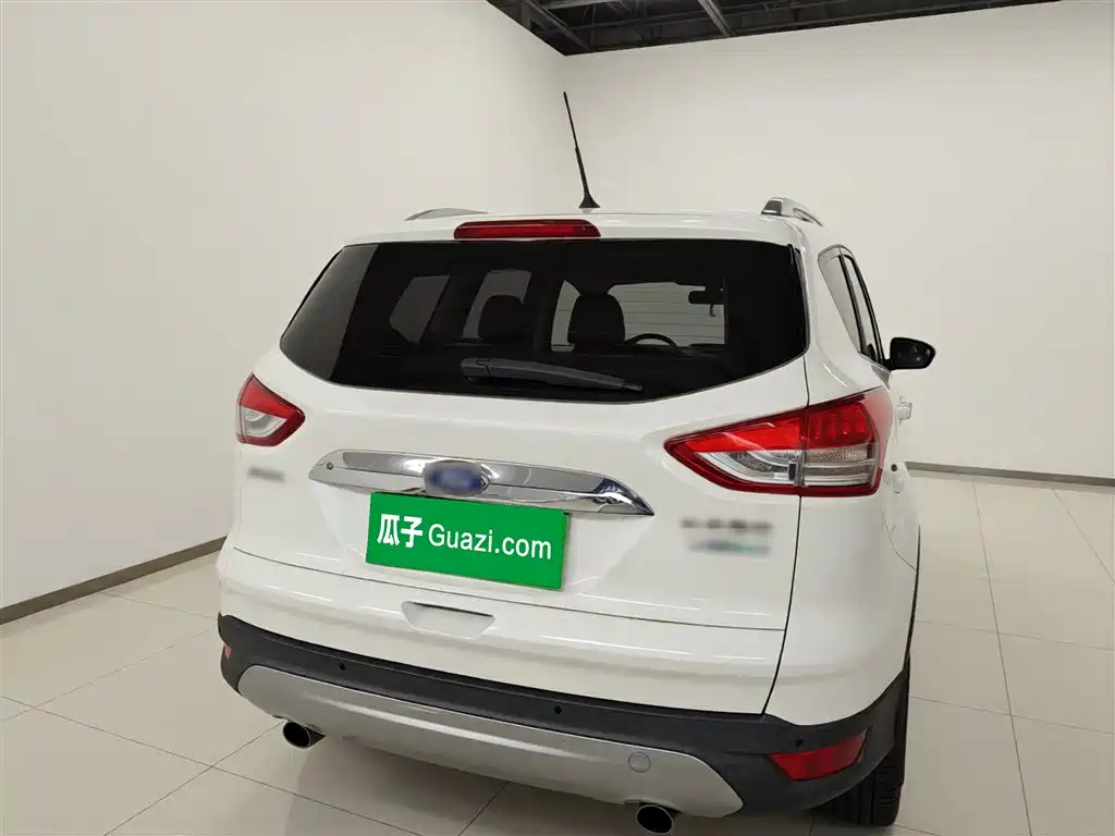Ford Kuga 2016 — фото 6