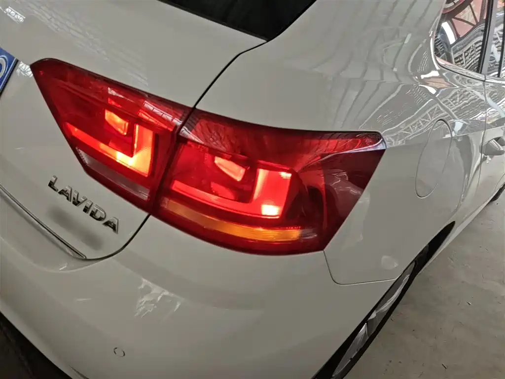 Volkswagen Gran Lavida 2018 — фото 8