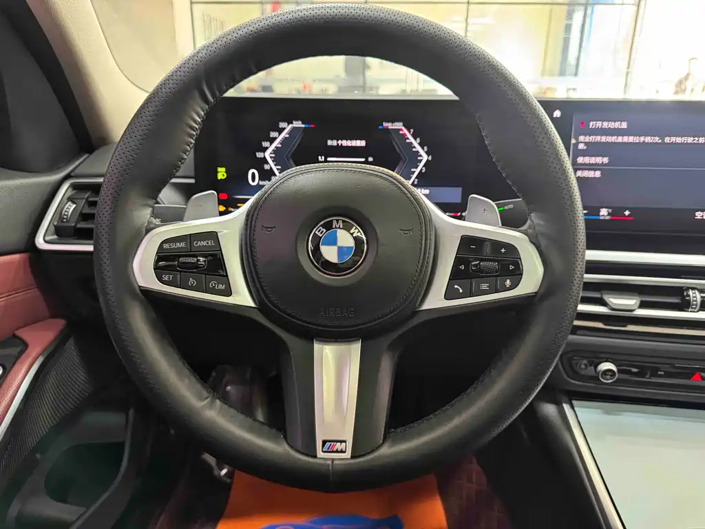 BMW 3 Series 2022 — фото 17