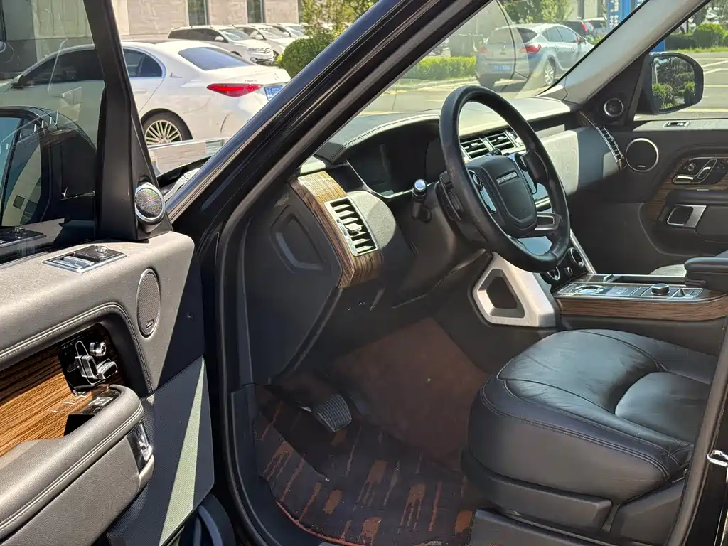 Land Rover Range Rover 2019