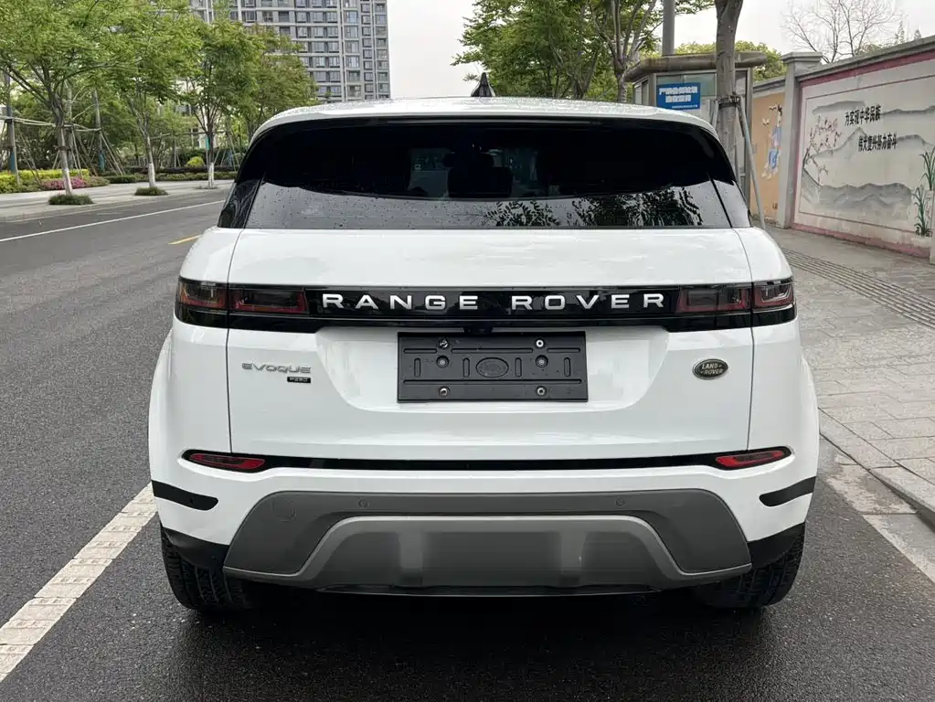 Land Rover Range Rover Evoque 2021 — фото 13