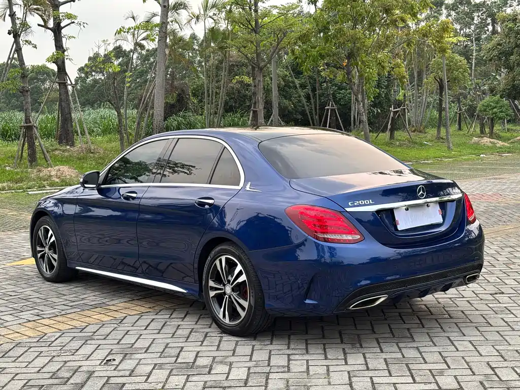 Mercedes-Benz C-Class 2017