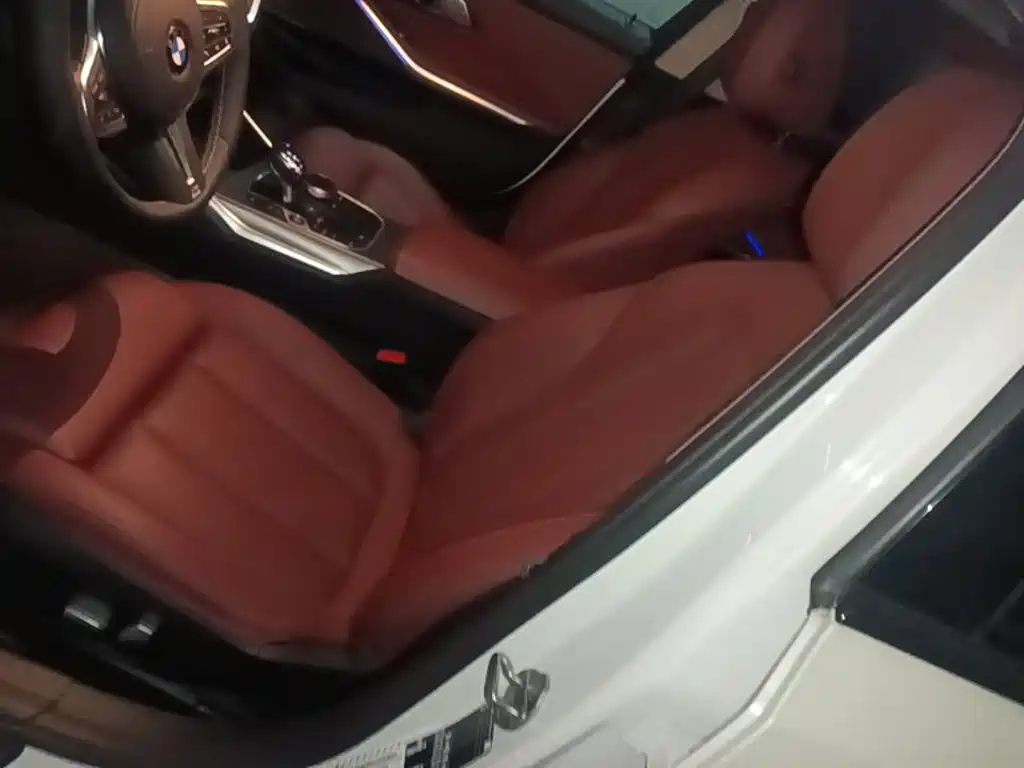 BMW 3 Series 2022 — фото 15