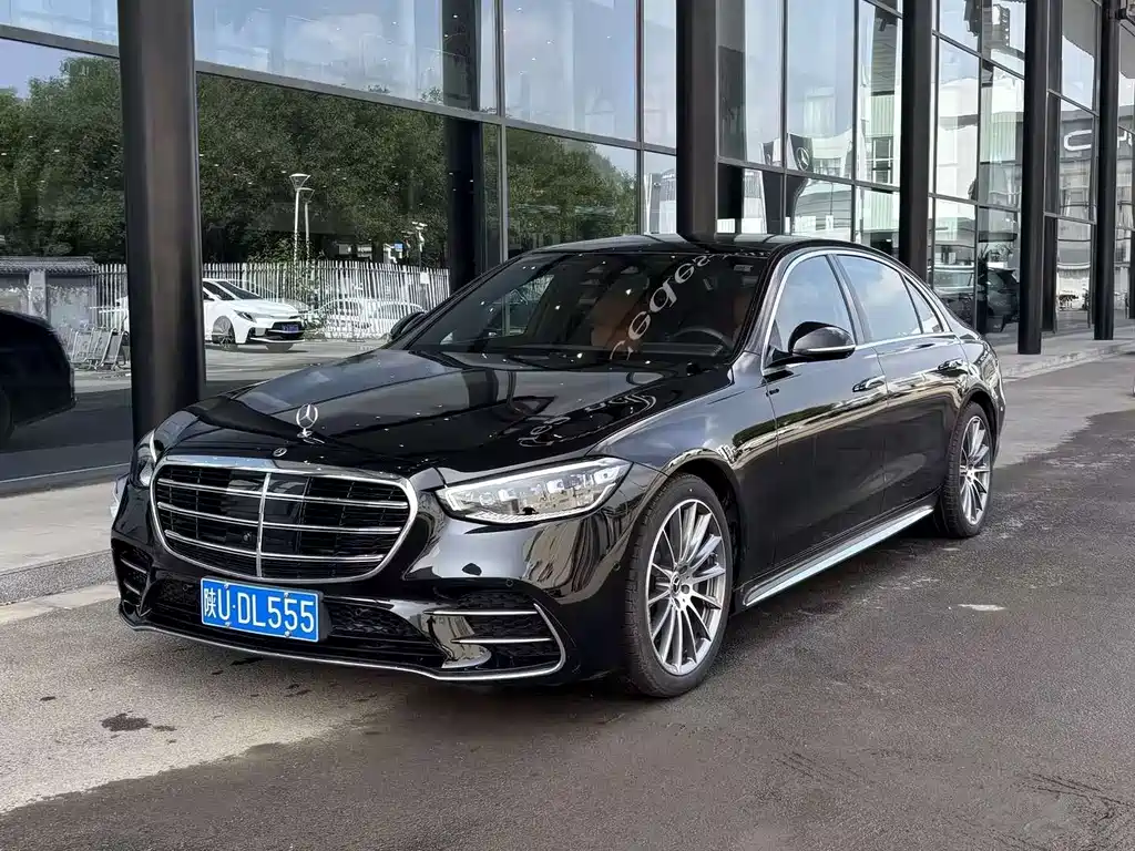 Mercedes-Benz S-Class 2024