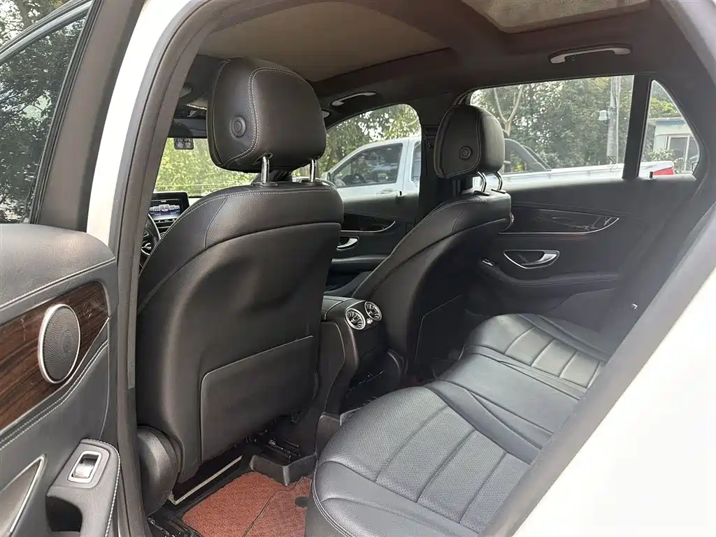 Mercedes-Benz GLC 2016