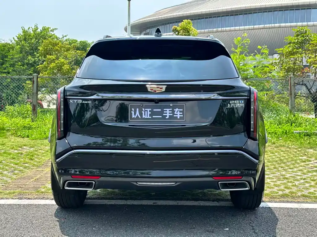 Cadillac XT5 2025 — фото 7