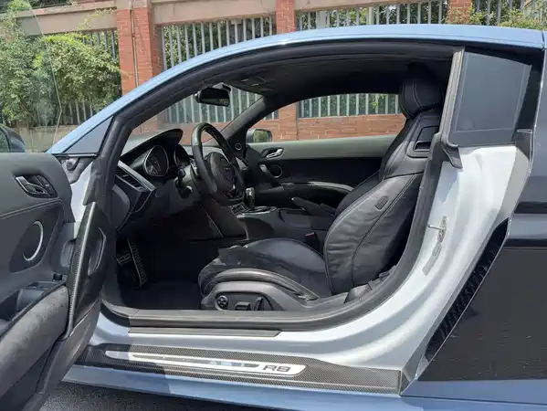 Audi R8 2014