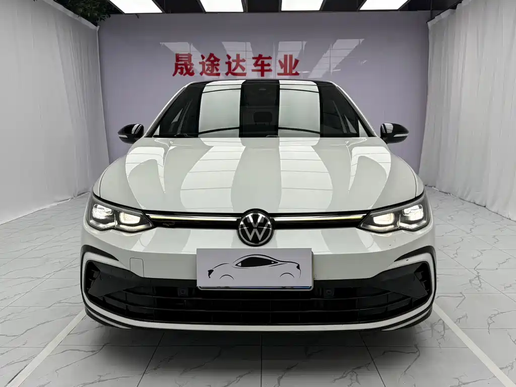 Volkswagen Golf 2022