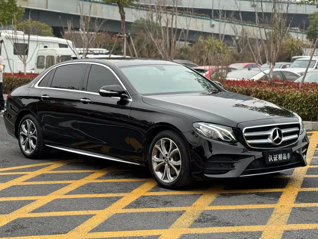 Mercedes-Benz E-Class 2020 — фото 3