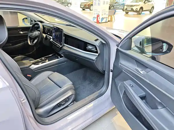 Volkswagen Passat 2025