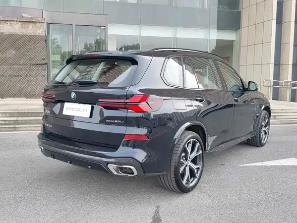 BMW X5 2025