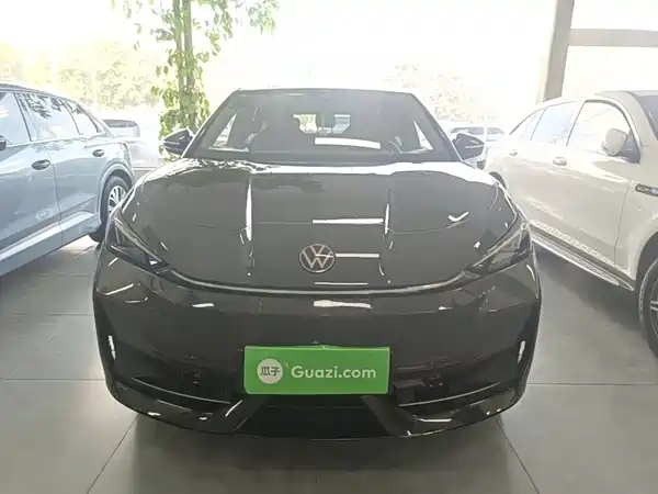 Volkswagen Distinctive 06 2025