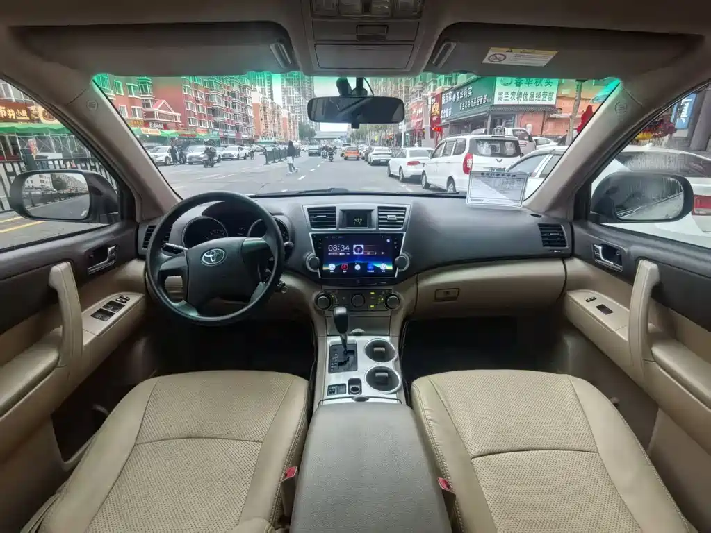 Toyota Highlander 2015 — фото 6